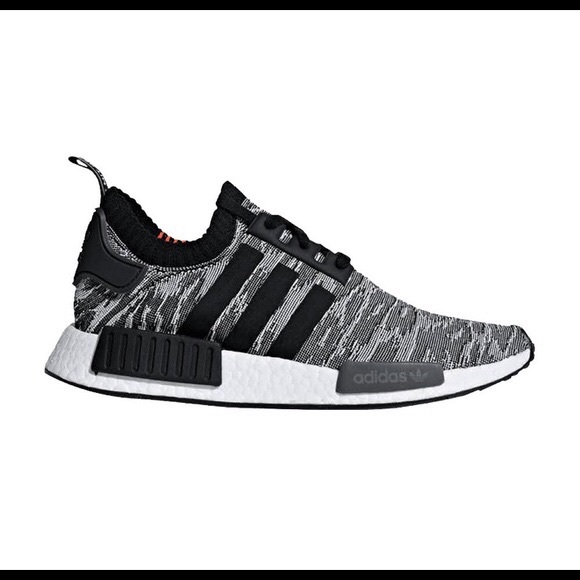 adidas nmd r1 molded stripes